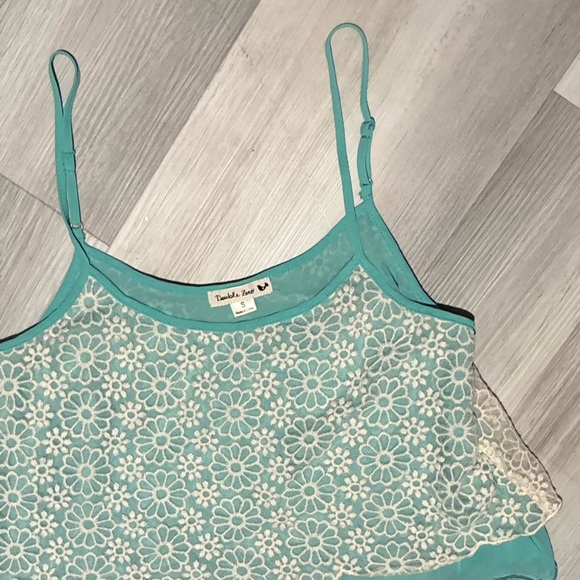 DOUBLE ZERO LAYERED AQUA WHITE LACE TANK TOP - Picture 14 of 16